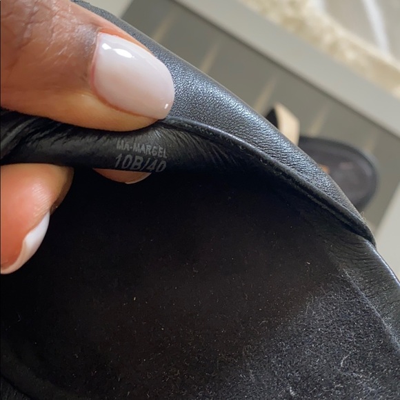 BCBG CHUNKY HEEL - Picture 5 of 5